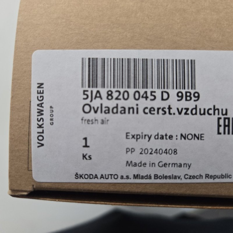 SKODA RAPID 2016 fresh air and heater controls for vehicles with air condition