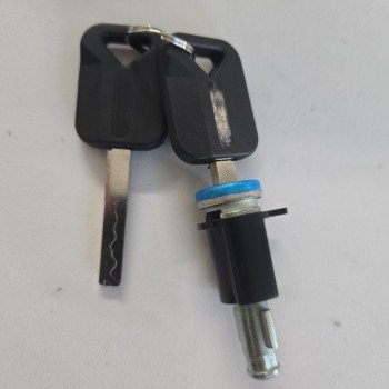 Volvo truck FH, FM door lock cylinder with keys
