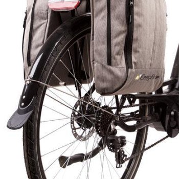 Reinforced EASYBIKE rear bag attachment via plastic eyelets for bicycles
