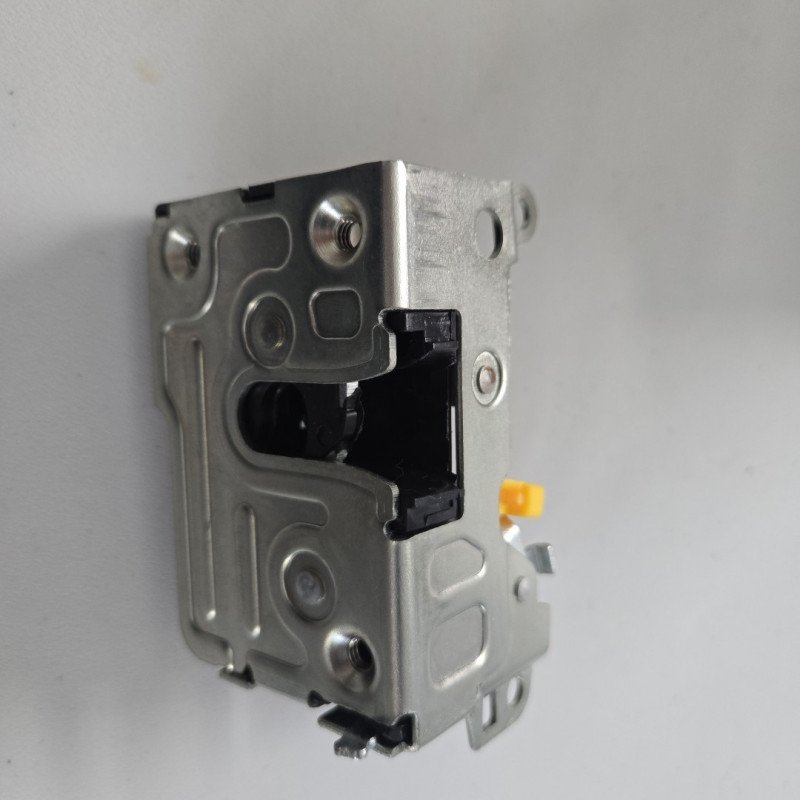 Genuine P rear door lock [05-14] for DACIA LOGAN 8200928505